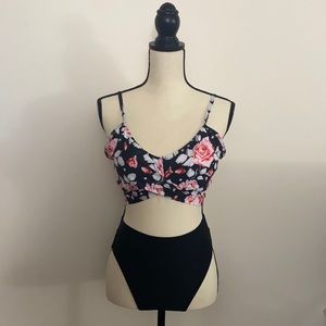💕☀️NWOT Beautiful sexy floral swim wear set💕☀️